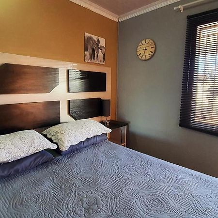 Genesis Self Catering Apartments Bloemfontein Exterior foto